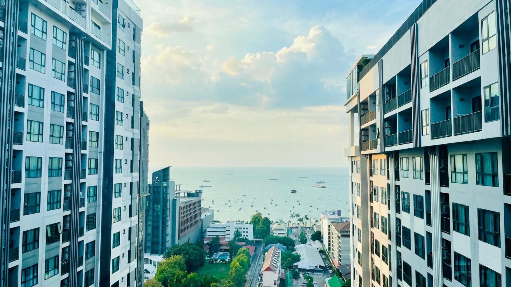 The Base Condo 2 Bed 2 Bath By Pupu Pattaya Exteriér fotografie